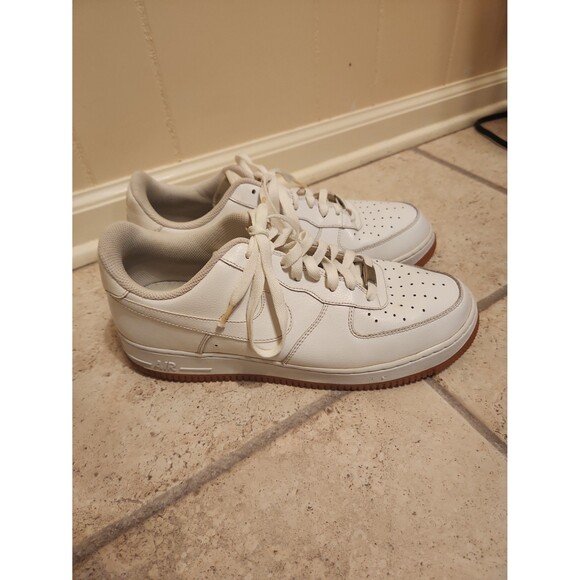 Nike Air Force 1 Athletic Sneakers in Triple White Size 11 - Picture 1 of 12